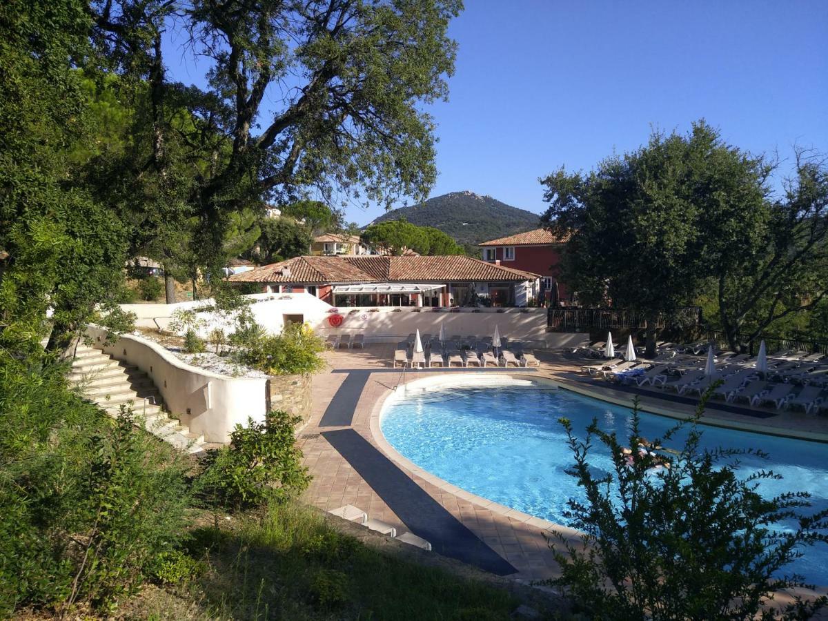 Апартаменты Les Restanques, Bastides Vue Golfe Saint Tropez Гримо Экстерьер фото