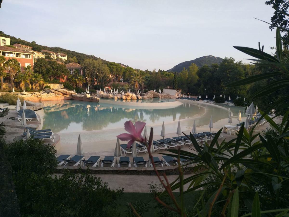 Апартаменты Les Restanques, Bastides Vue Golfe Saint Tropez Гримо Экстерьер фото